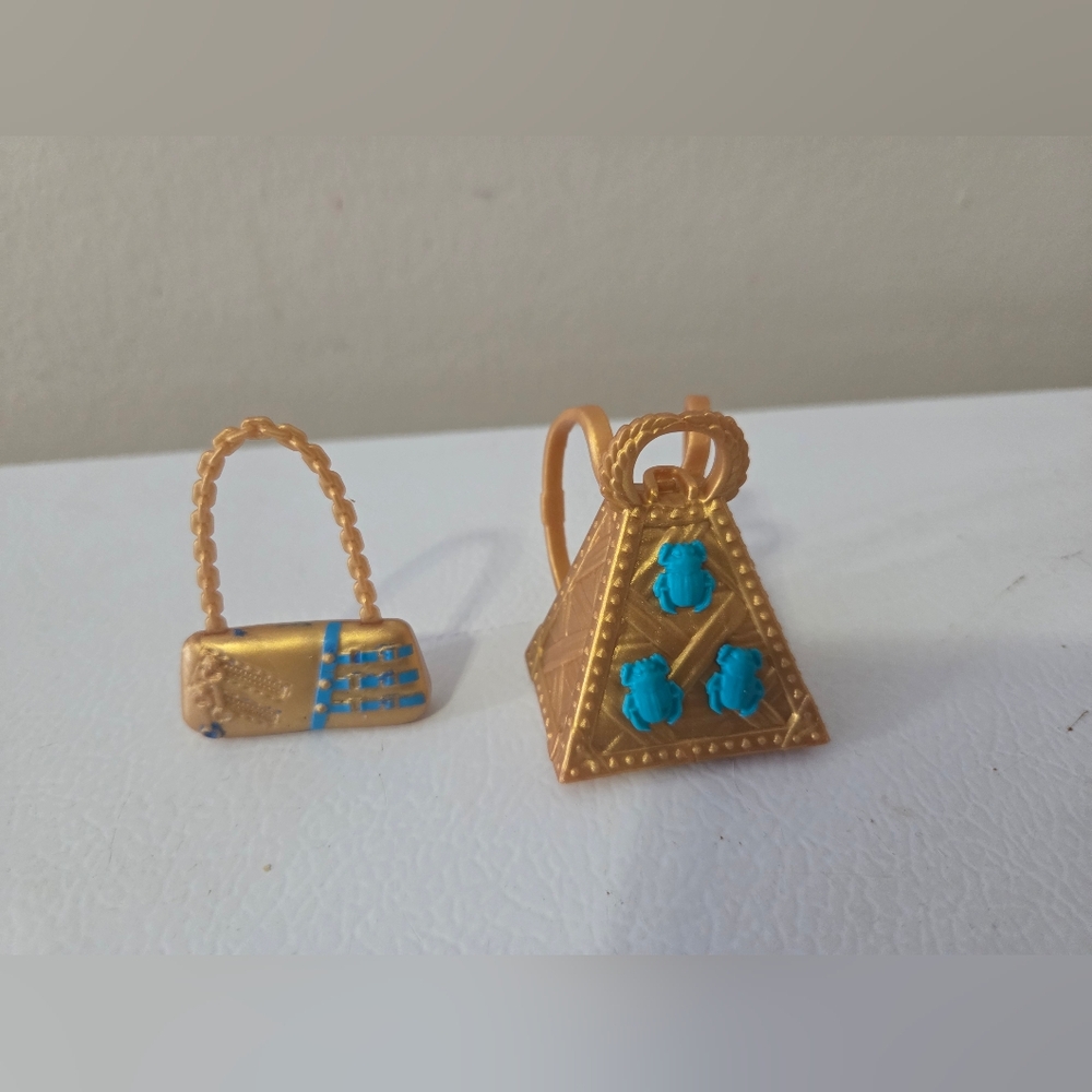 Monster High Bags Set Of 8 - Picture 6 of 8